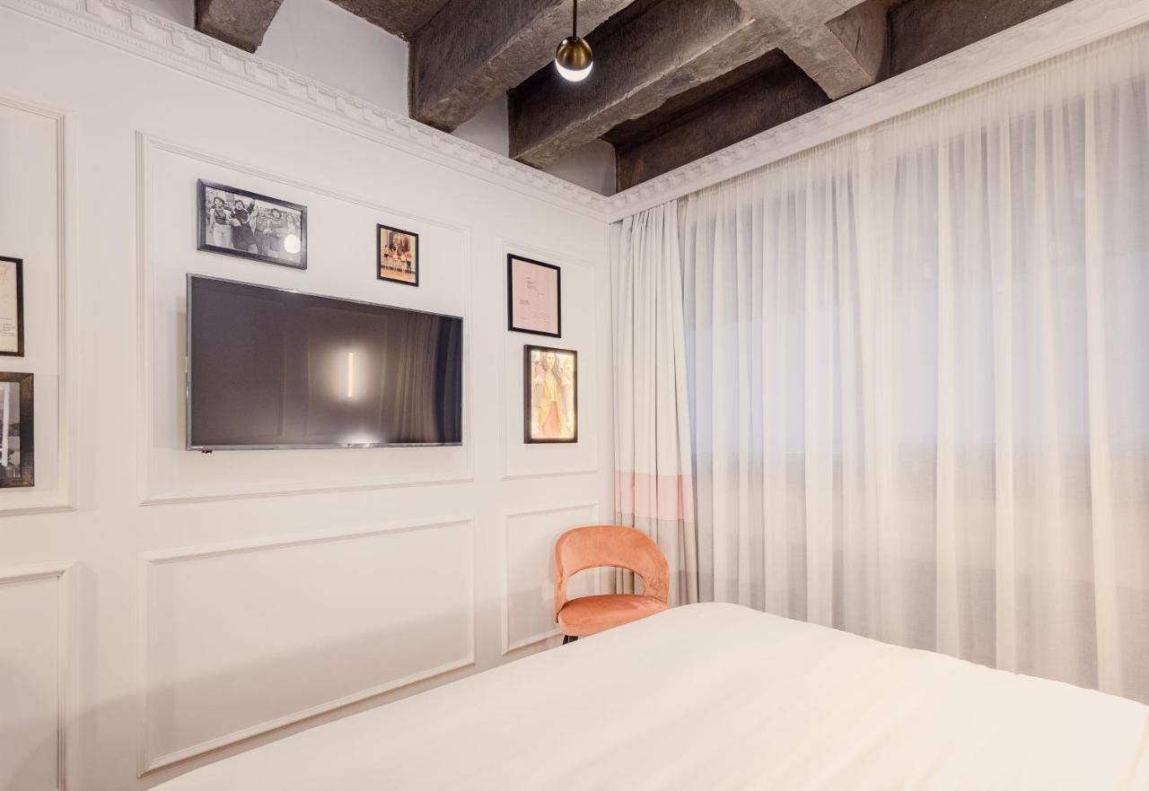 Brown Bobo, A Member Of Brown Hotels Тел Авив Екстериор снимка